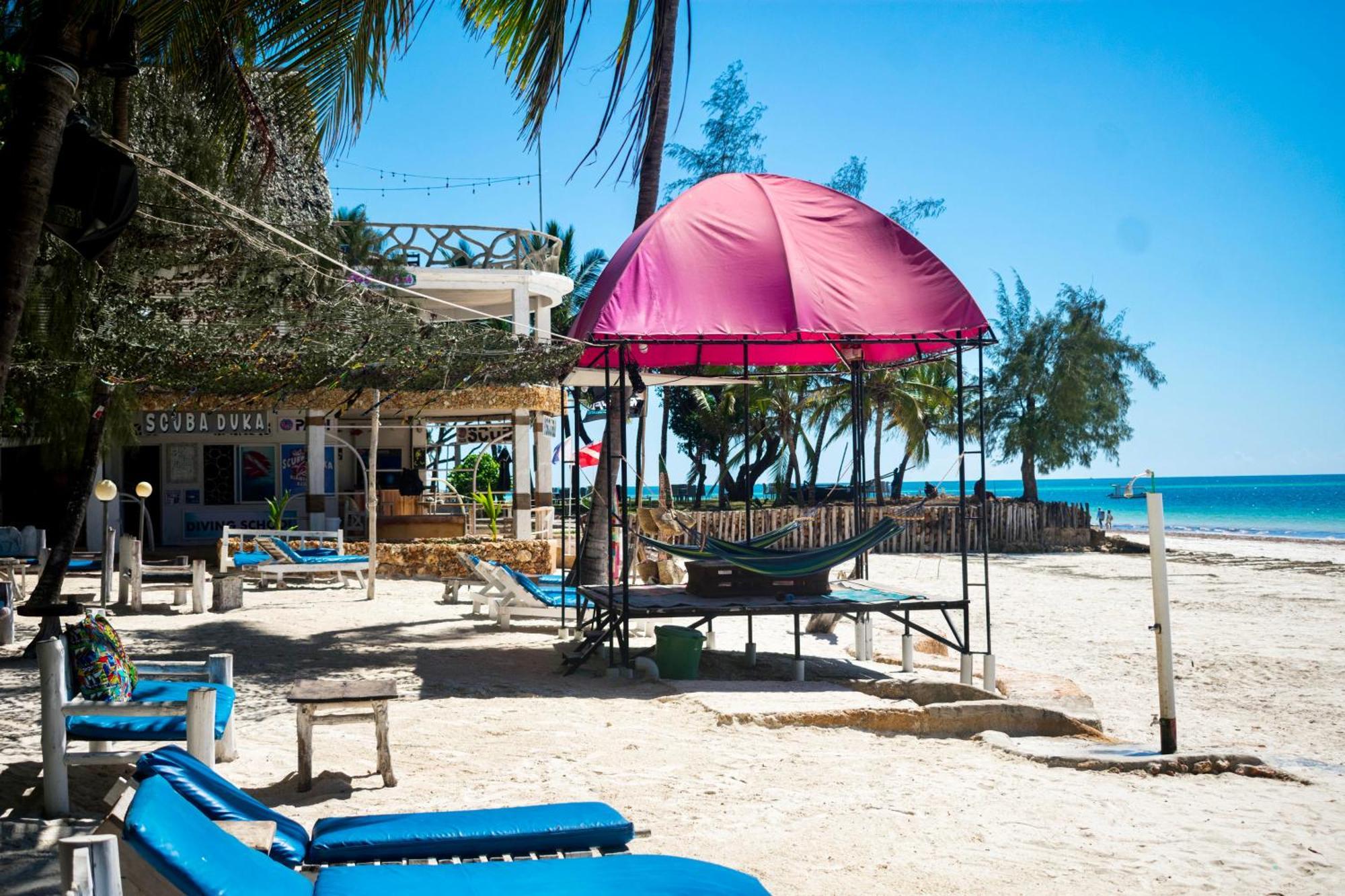 Soul Breeze Beach Resort Диани-Бич Экстерьер фото